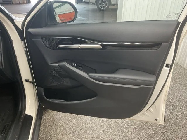 2022 Kia Seltos Utility 4D S AWD - Image 25