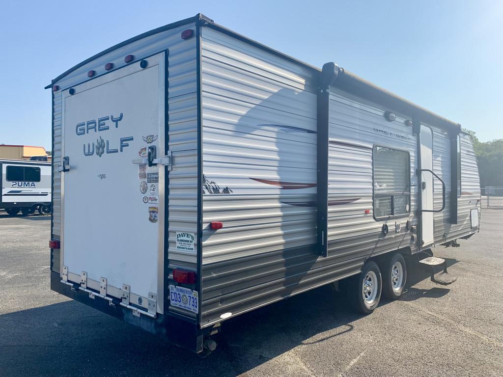 2015 Forest River Grey Wolf 26RR - Image 6