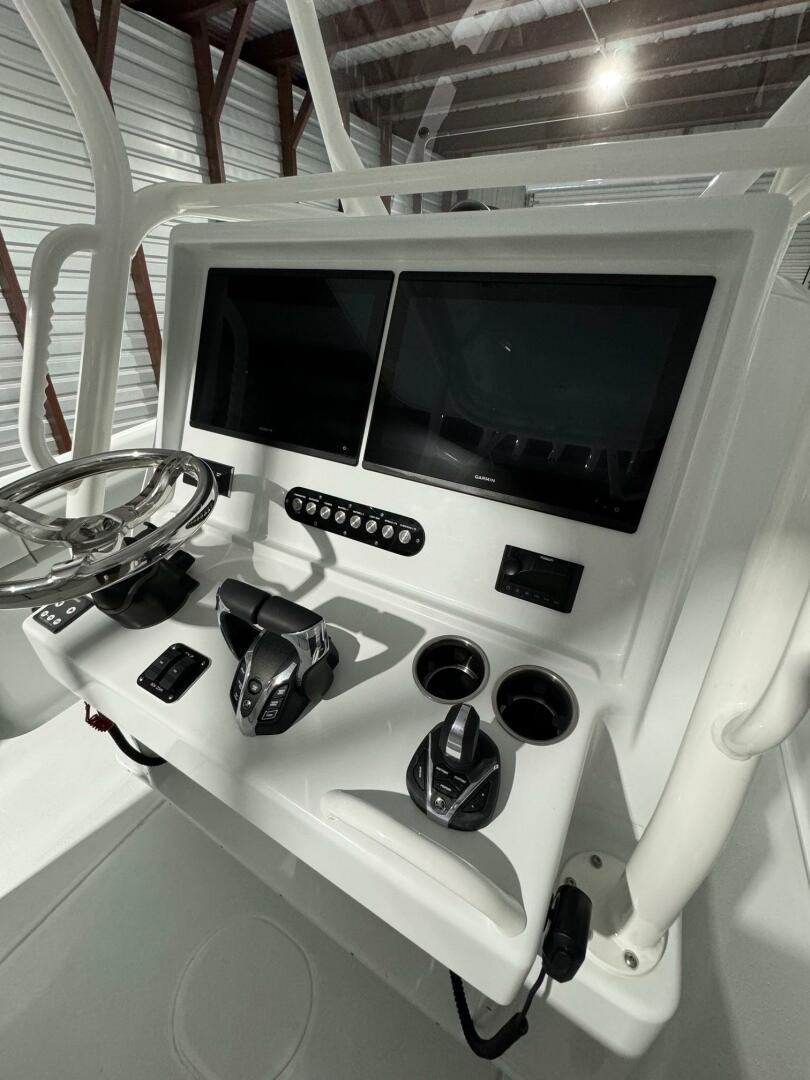 2024 Yellowfin 36 - Image 10