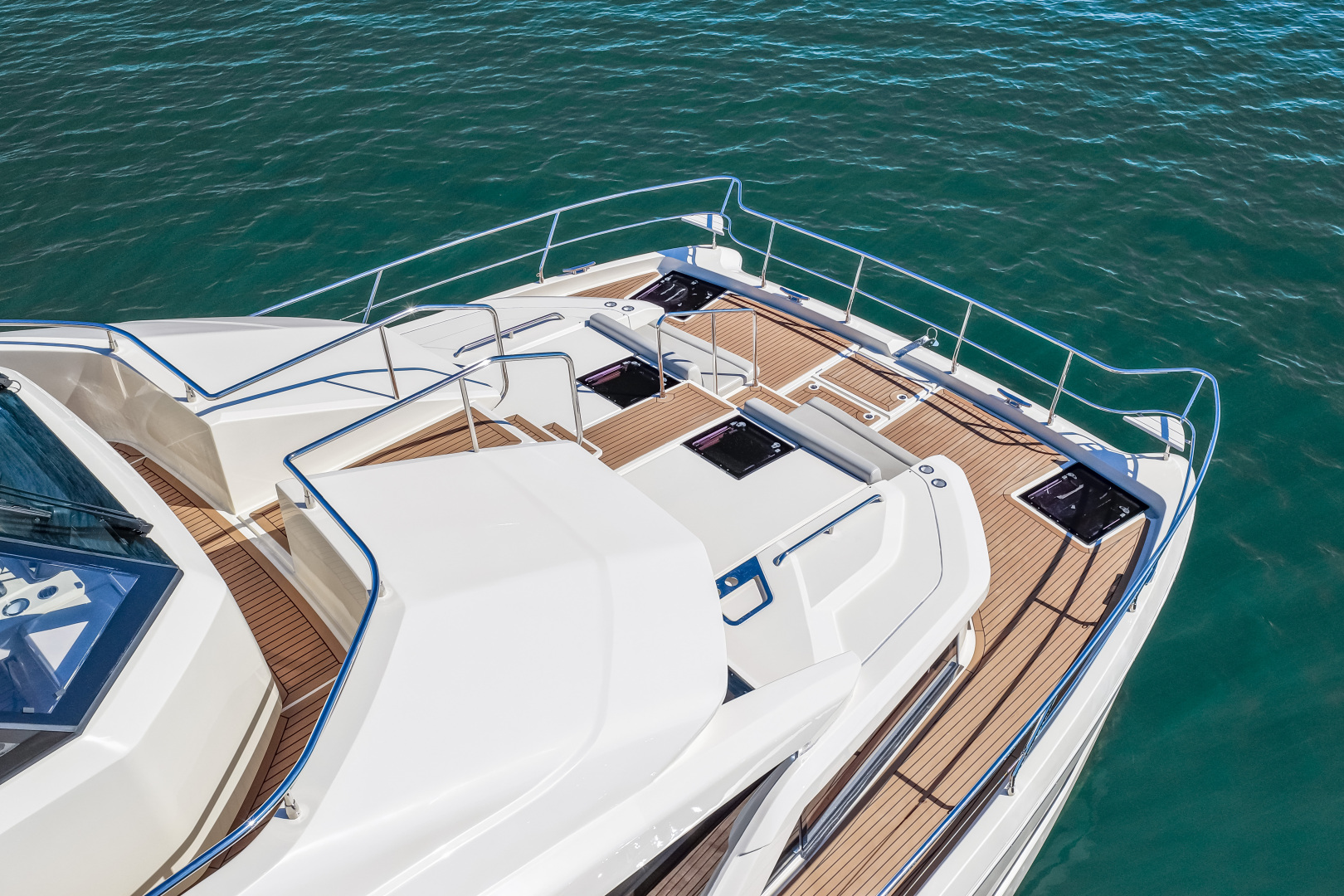 2022 Aquila 54 Yacht - Image 6