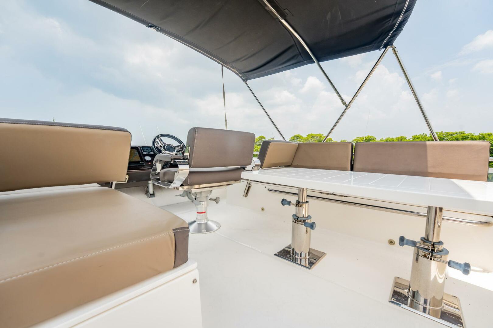 2017 Galeon 510 Skybridge - Image 59