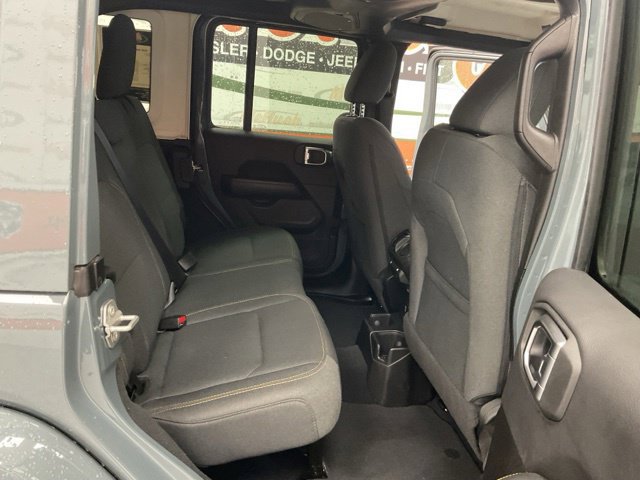 2026 Jeep Wrangler Sahara 4 Door 4x4 - Image 23
