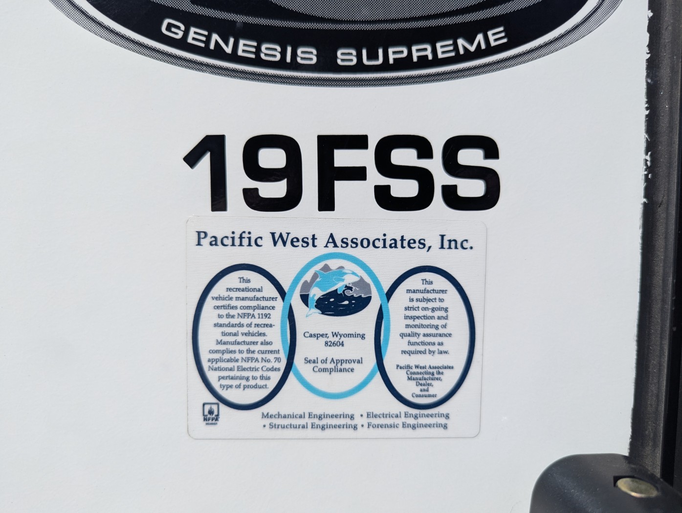 2024 Genesis Supreme Surfside Limited 19FSS - Image 7