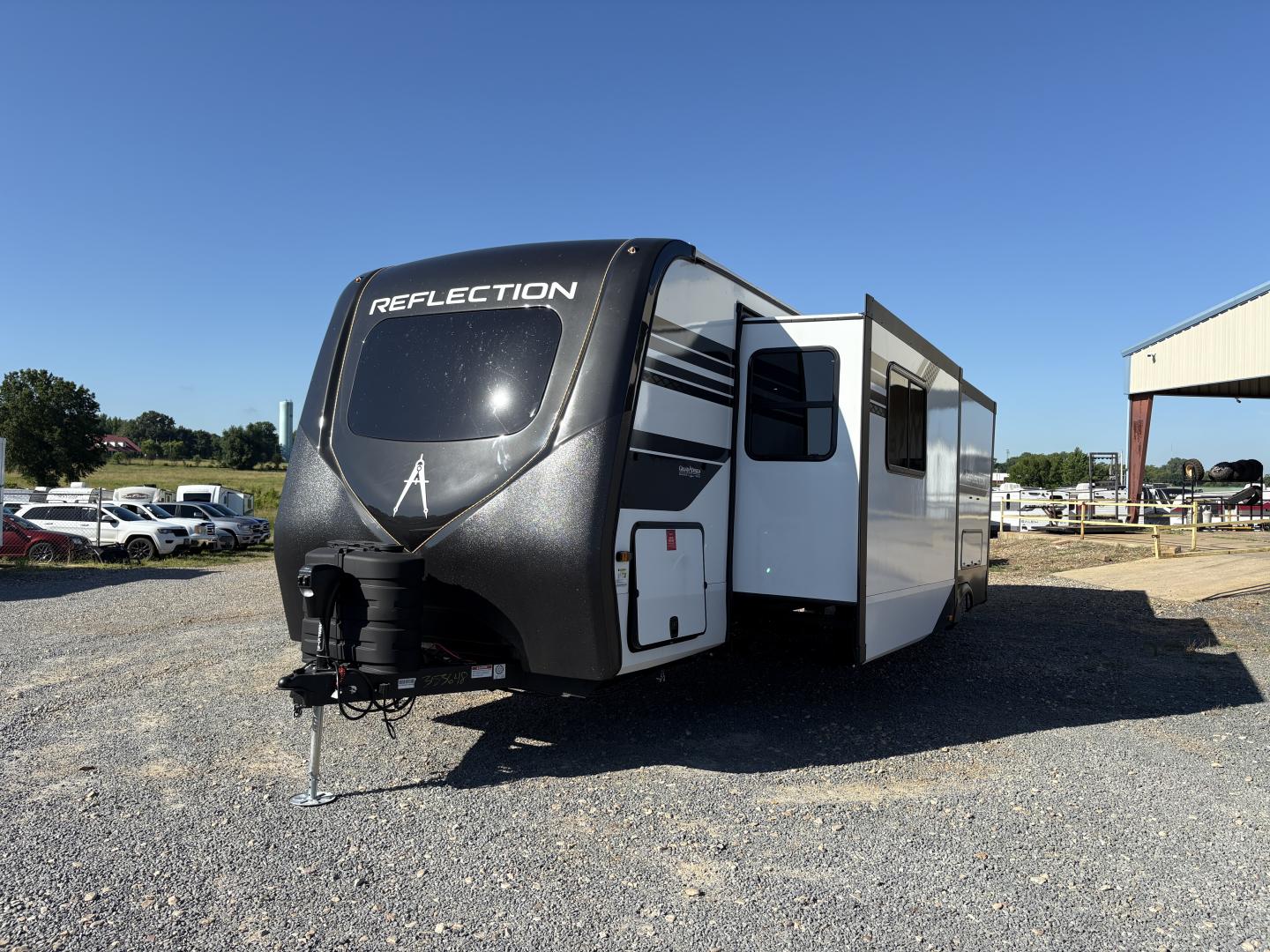 2026 Grand Design Reflection Travel Trailer 322FKTS - Image 4