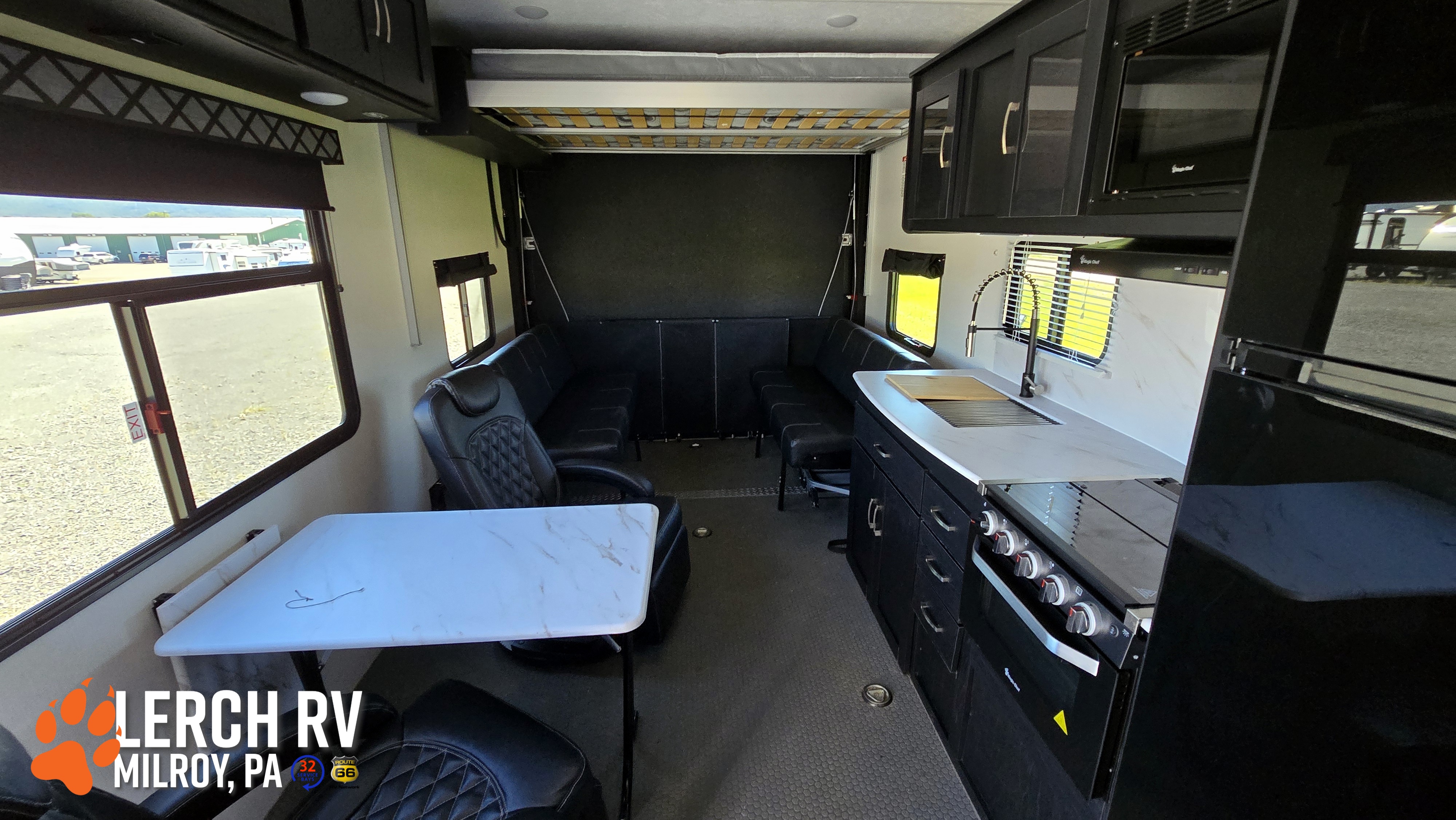 2024 Coachmen Adrenaline 27KB - Image 10
