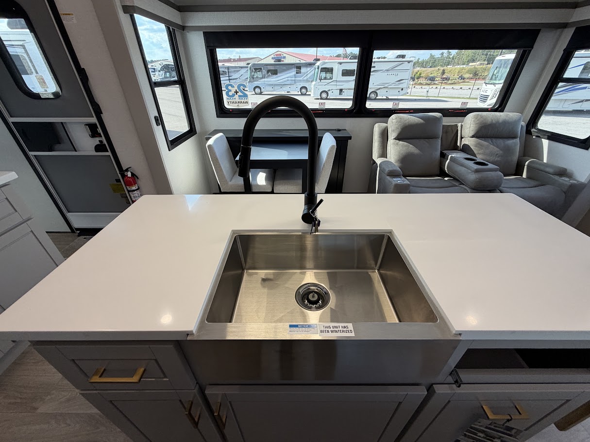 2027 JAYCO NORTH POINT 361RLBH - Image 26