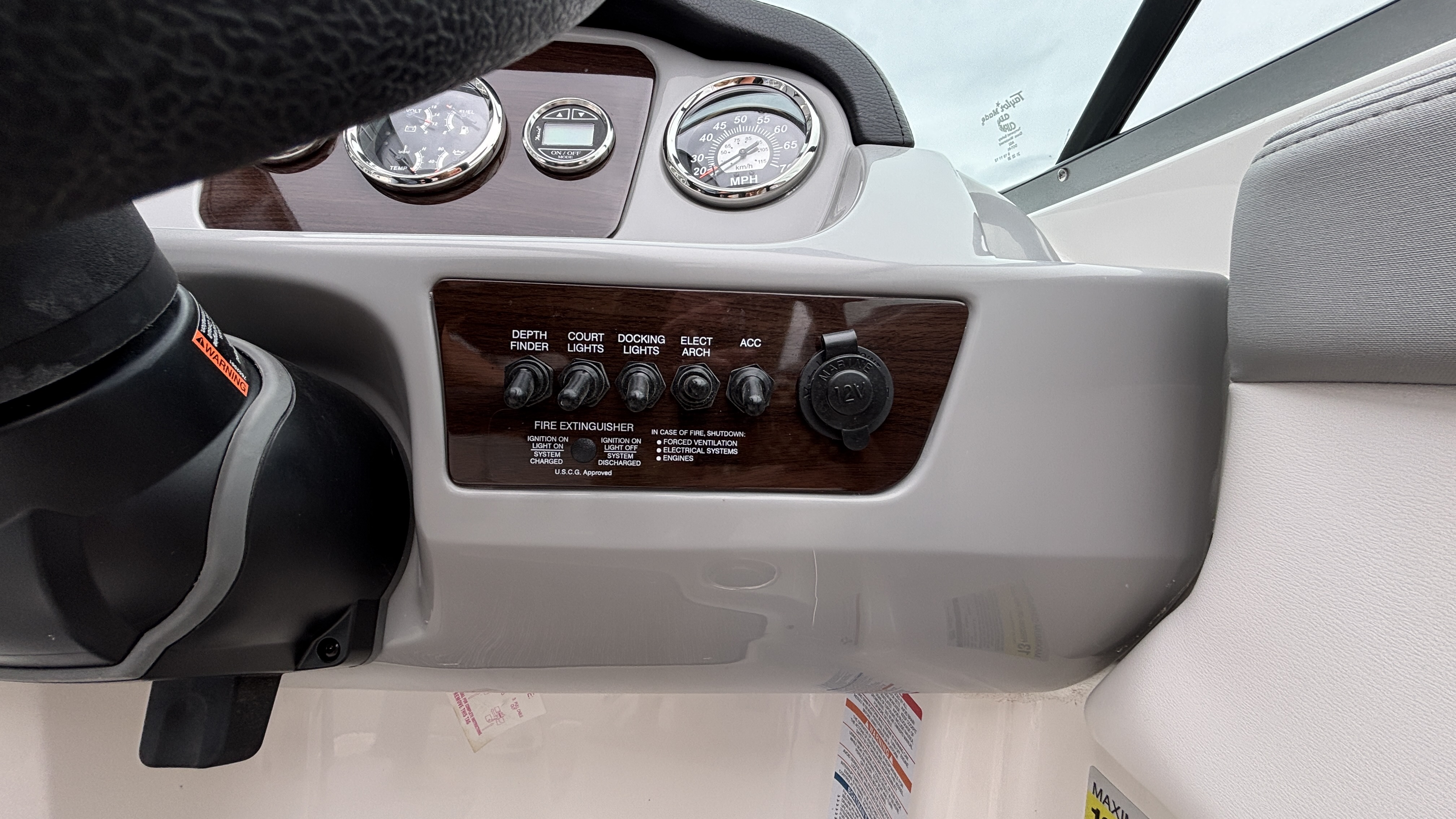 2021 Chaparral 23 SSi - Image 30