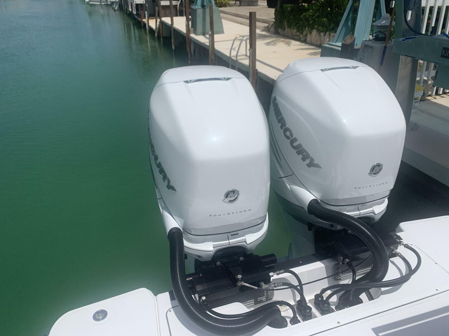 2023 Blackfin 302CC - Image 13
