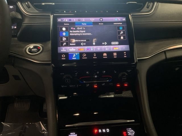 2025 Jeep Grand Cherokee L Overland 4X4 - Image 21