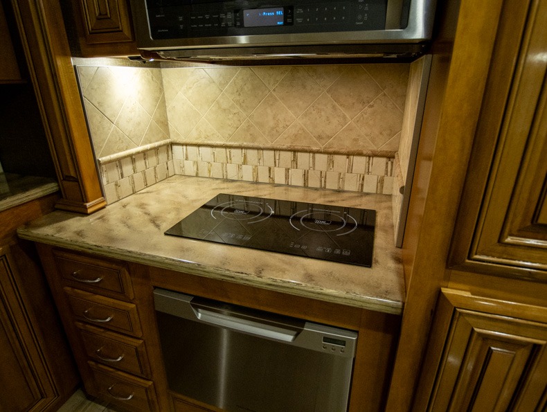 2015 Thor Motor Coach Tuscany 40KQ - Image 10