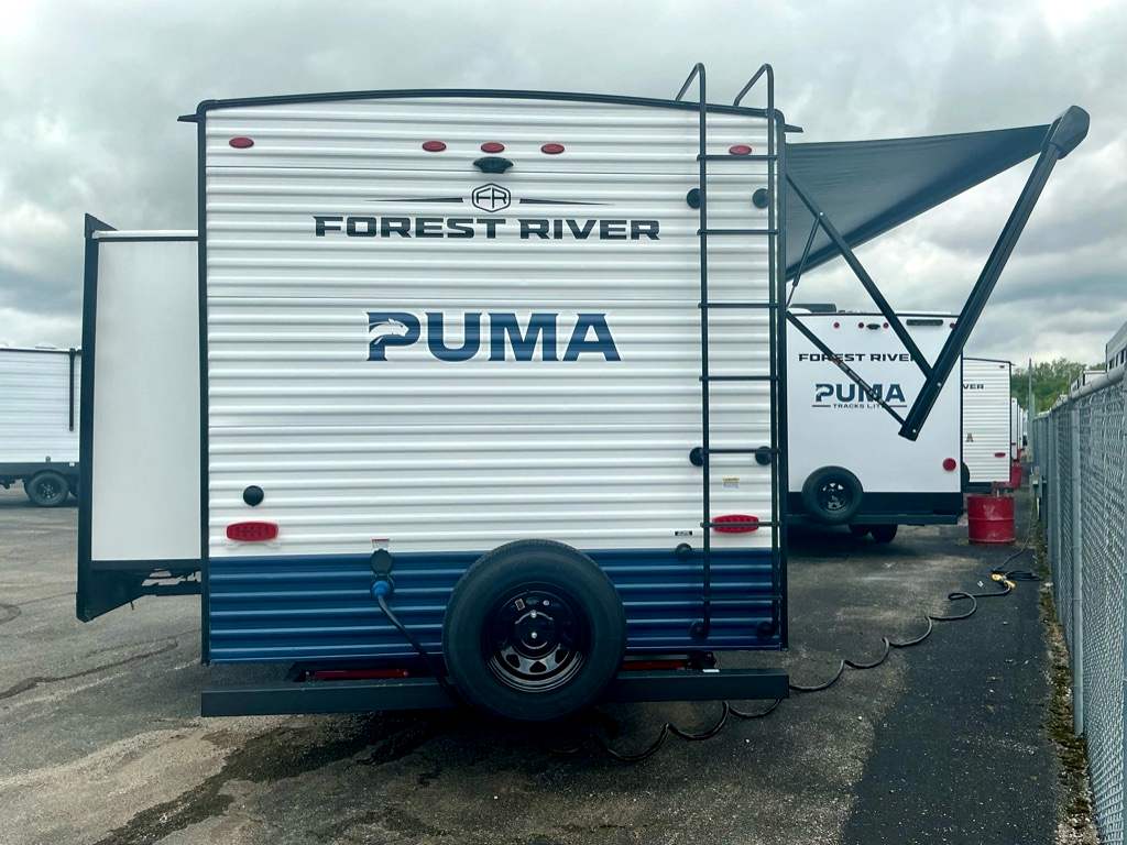 2026 PALOMINO PUMA 220FK - Image 2