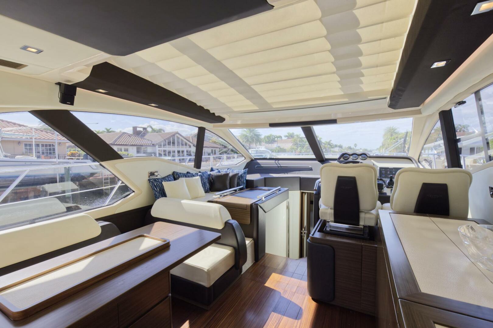 2013 Azimut 55S - Image 19