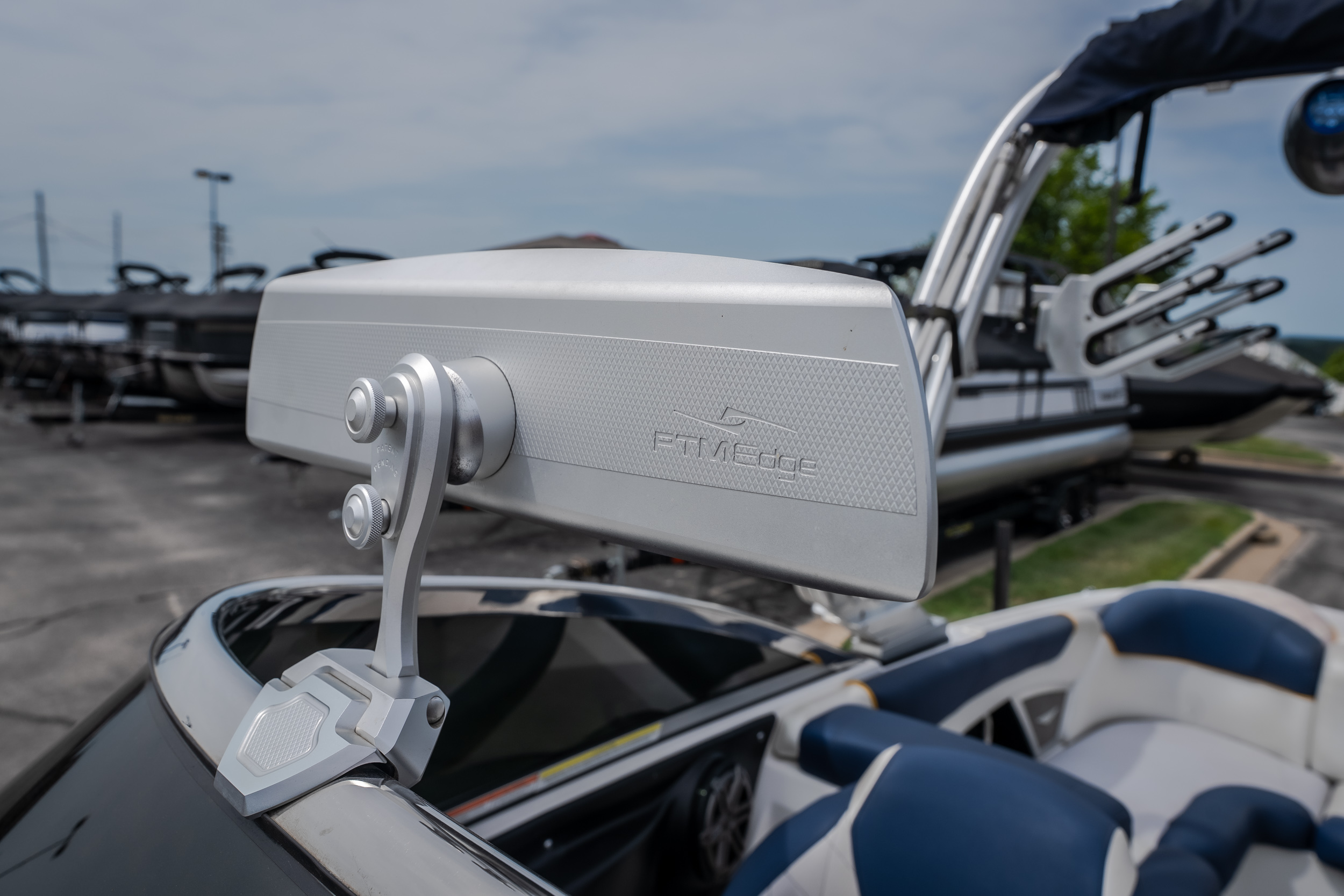 2012 MasterCraft X55 - Image 36