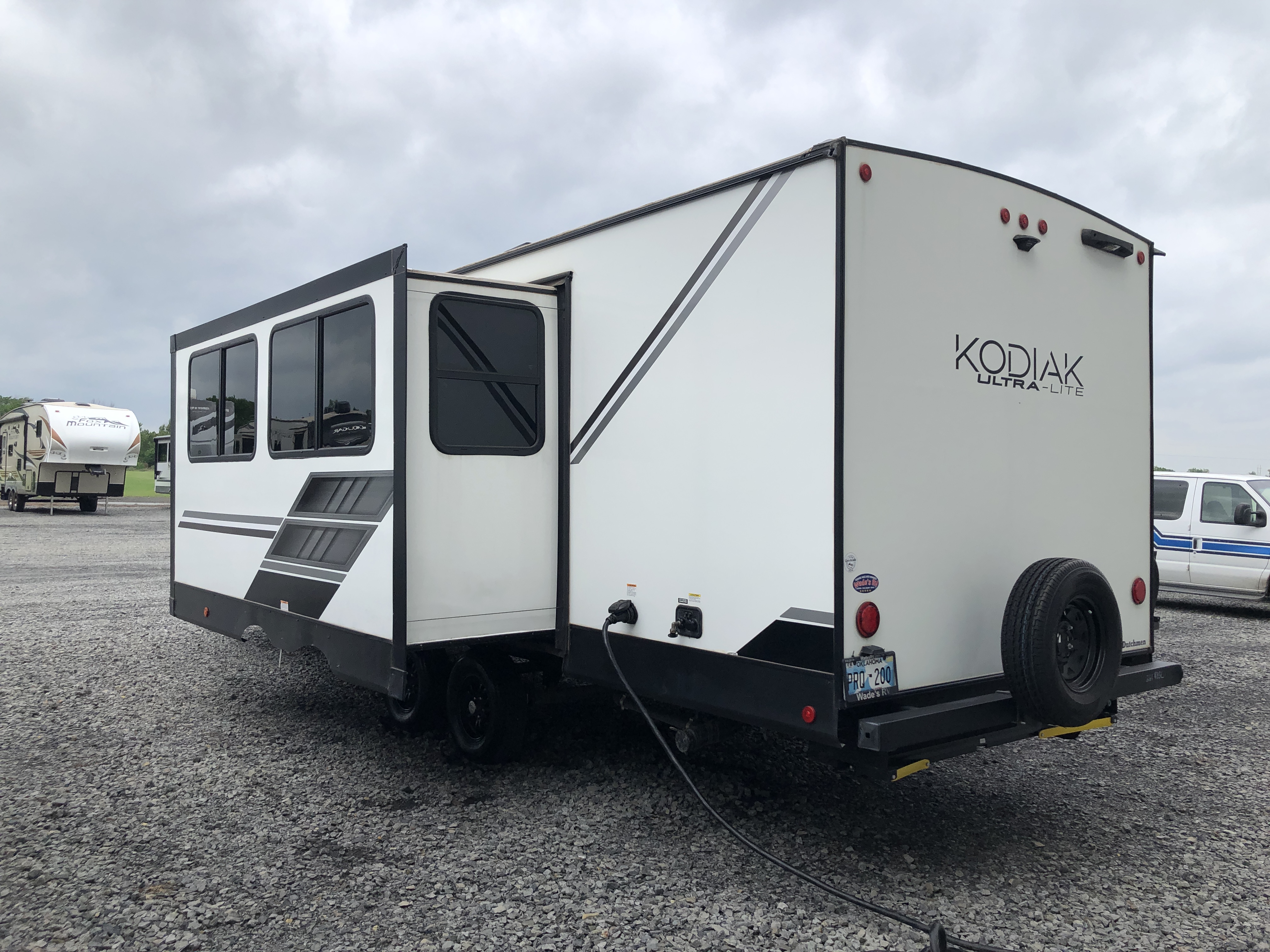 2022 Dutchmen Kodiak Ultra-Lite Ultra-Lite 261RBSL - Image 4