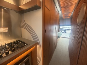 2027 AIRSTREAM FRANK LLOYD WRIGHT 28RBT - Image 16