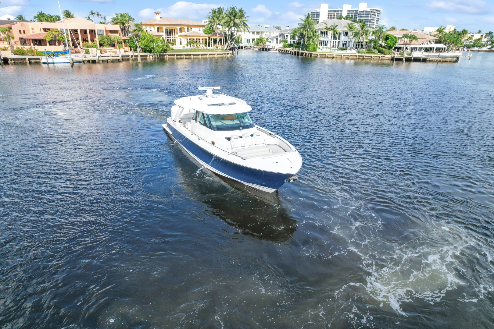 2022 Tiara Yachts - Image 2