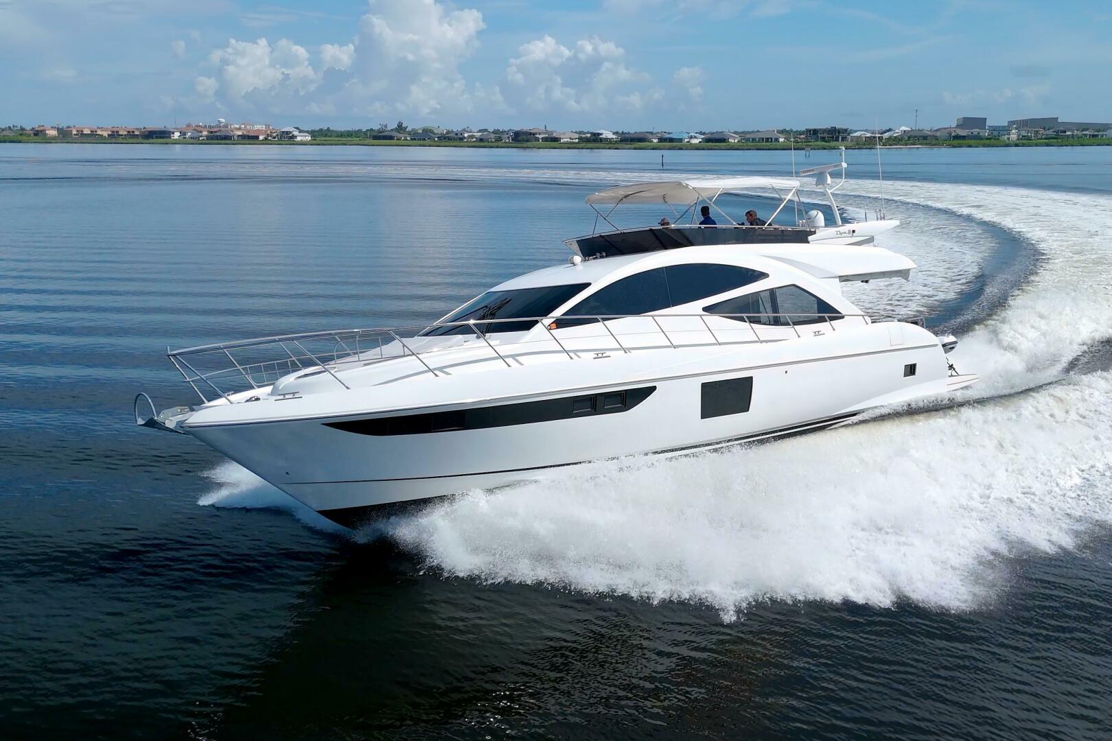 2015 Dyna Yachts 60 Pilothouse Motoryacht - Image 6