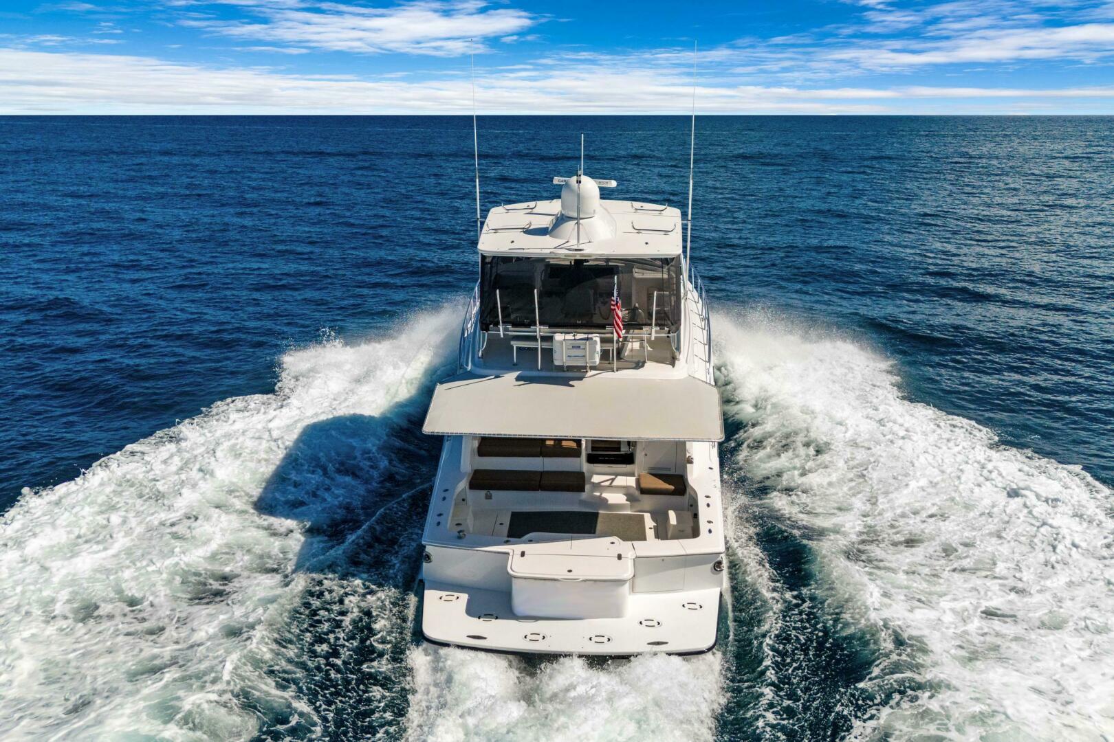 2016 Hatteras GT63 - Image 29