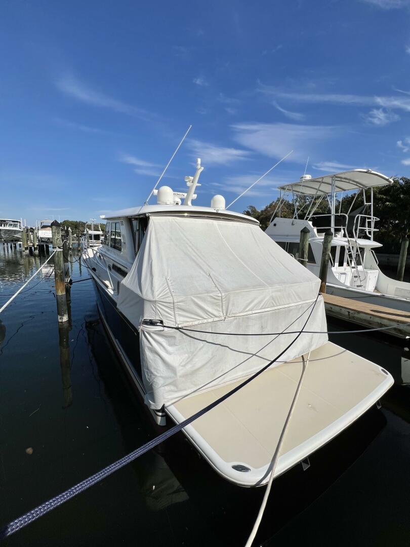 2017 Sabre 48 Salon Express - Image 5
