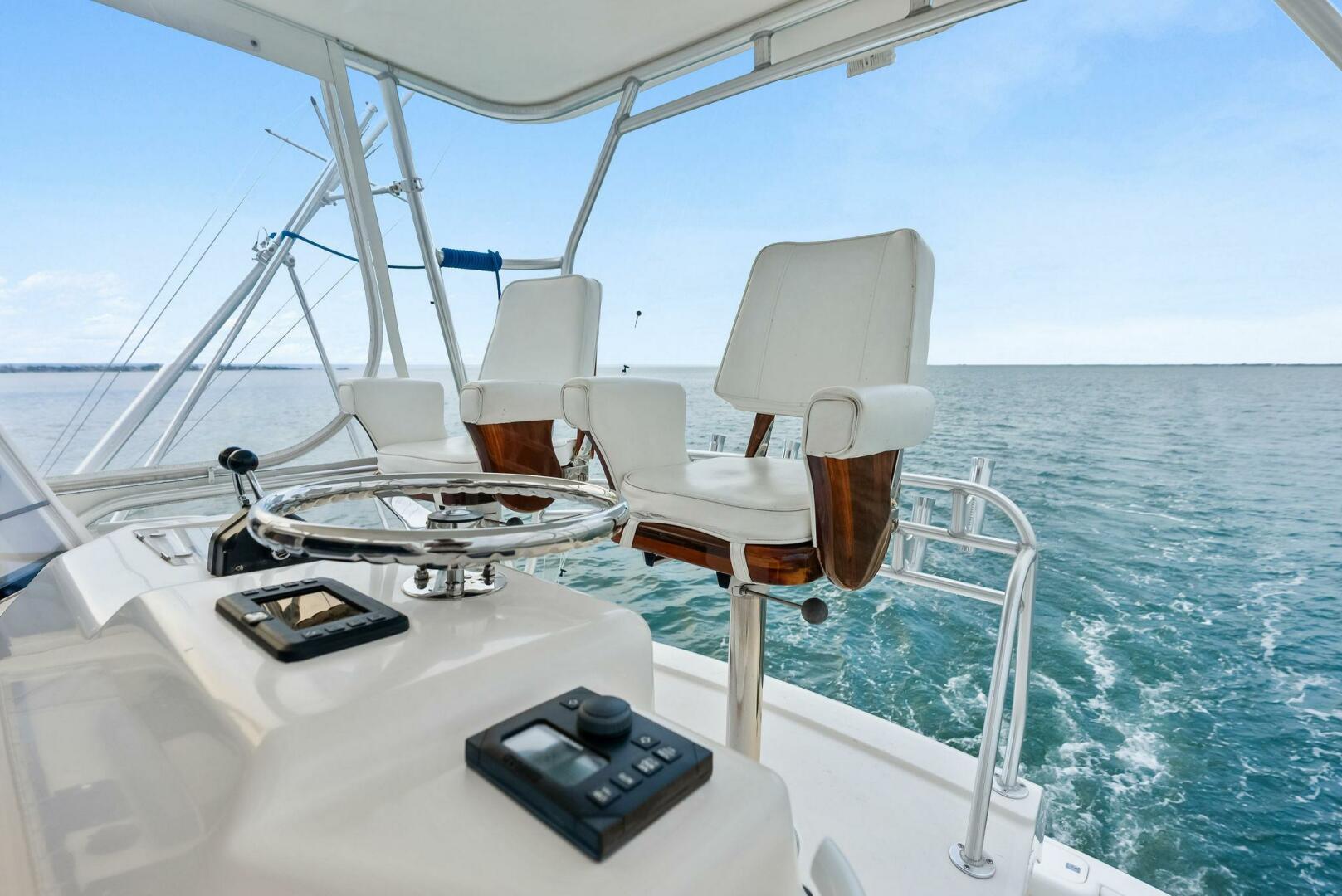 2006 BERTRAM Convertible Base - Image 26