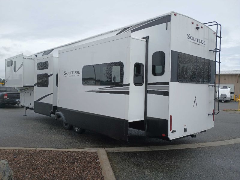2025 Grand Design Solitude 388MBS - Image 2