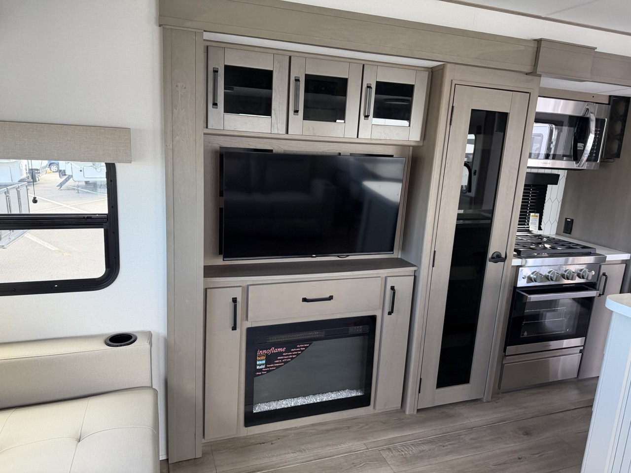 2026 Grand Design Reflection Travel Trailer 345RLTS - Image 8