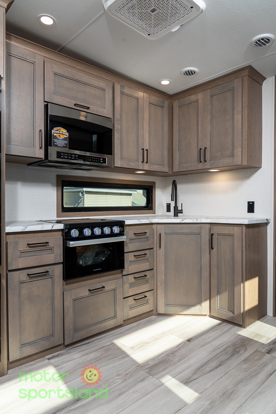 2026 KZ RV Durango Half-Ton D286BHD - Image 30