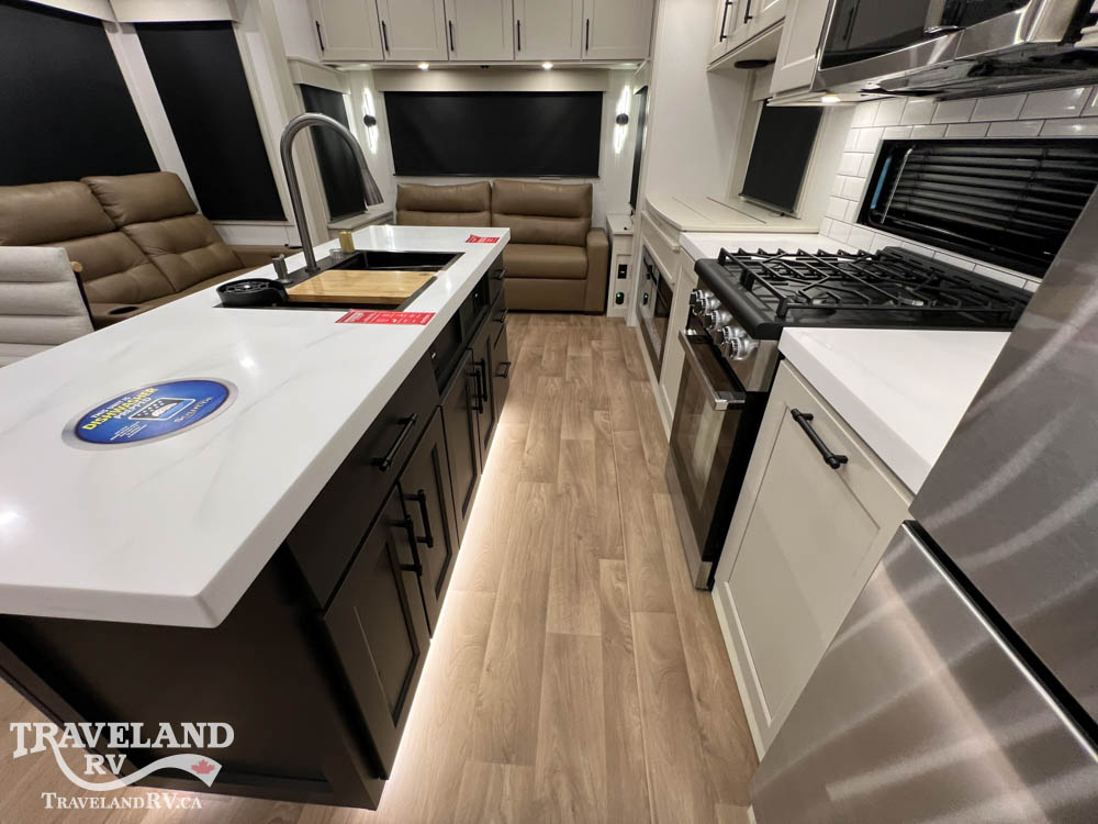 2026 Grand Design Solitude 310GK - Image 17