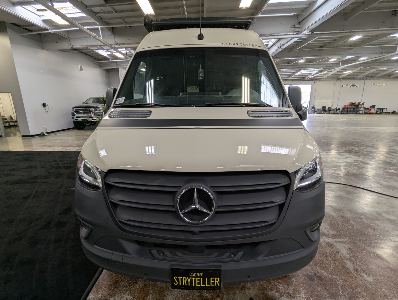 2026 Storyteller Overland CLASSIC MODE XO - Image 2