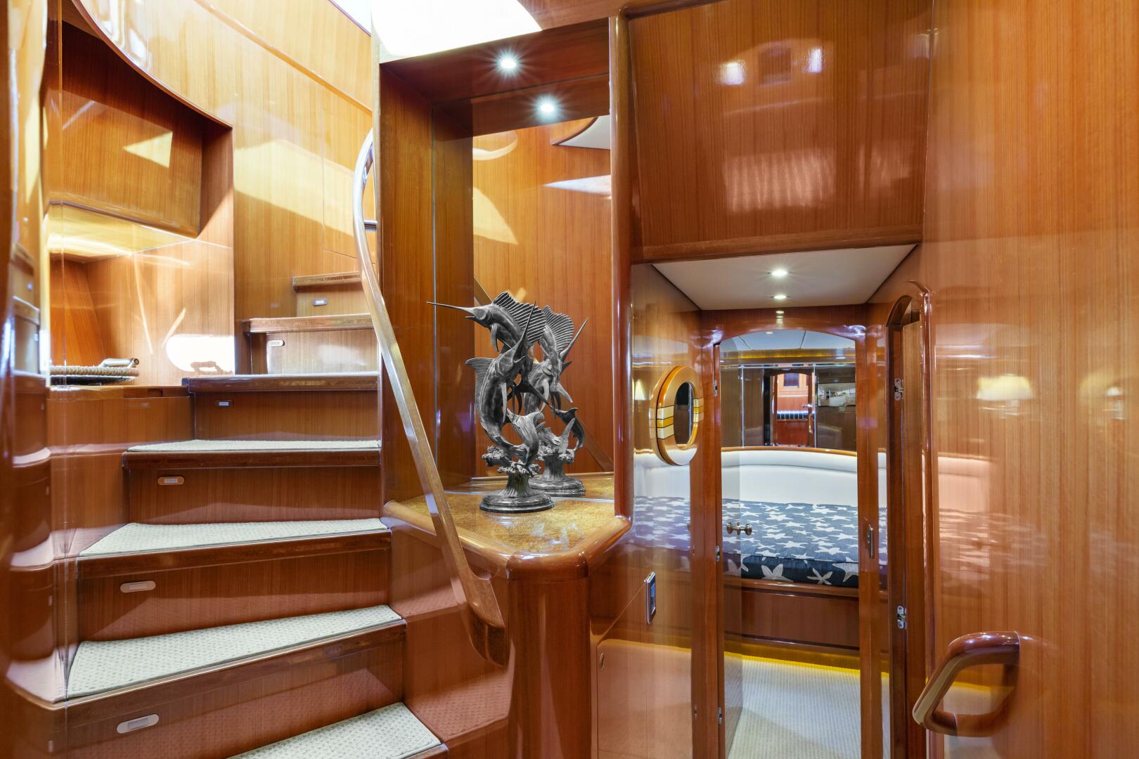 2007 Hampton Cockpit Motoryacht - Image 22
