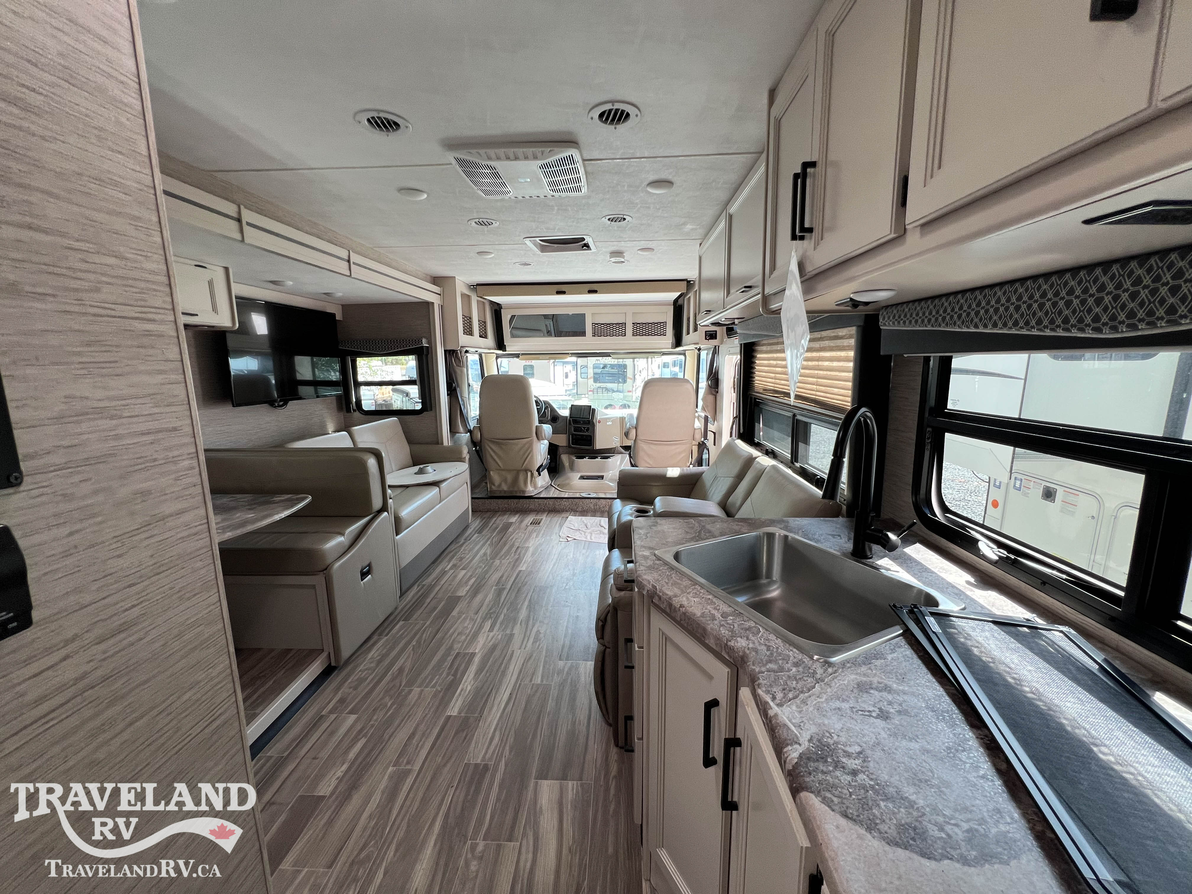 2022 Thor Motor Coach ACE 33.1 - Image 8