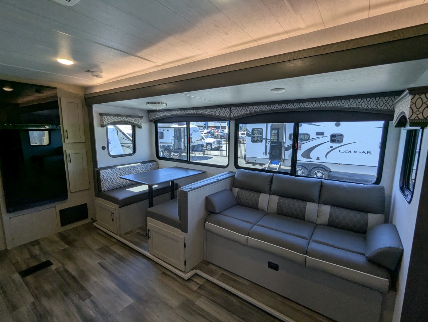 2024 Forest River EVO Southwest T2500 - Image 30
