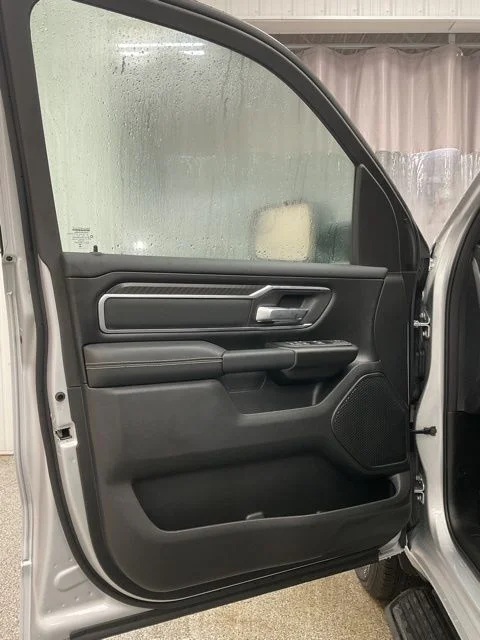 2026 Ram 1500 Big Horn 4x4 Crew Cab 5'7" Box - Image 9