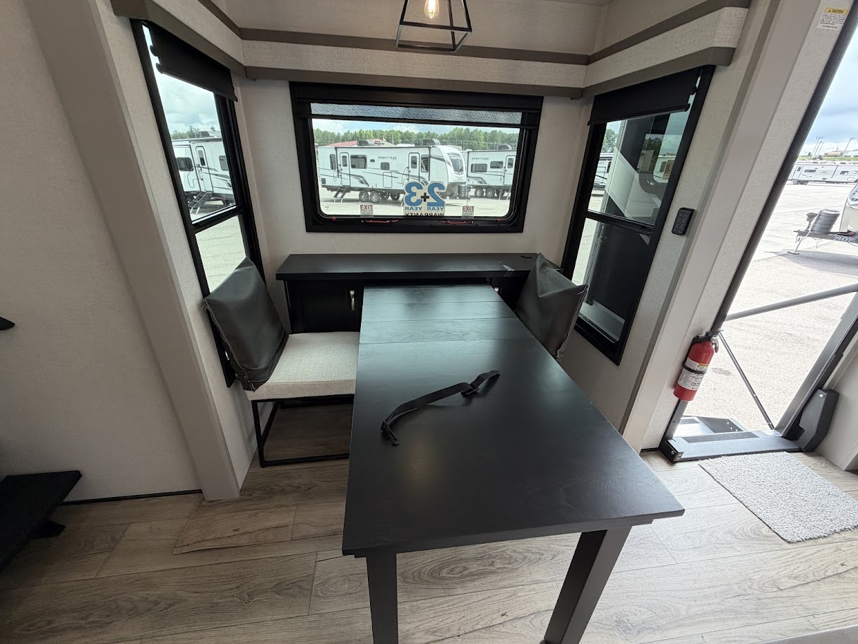 2026 JAYCO NORTH POINT 382FLRB - Image 31