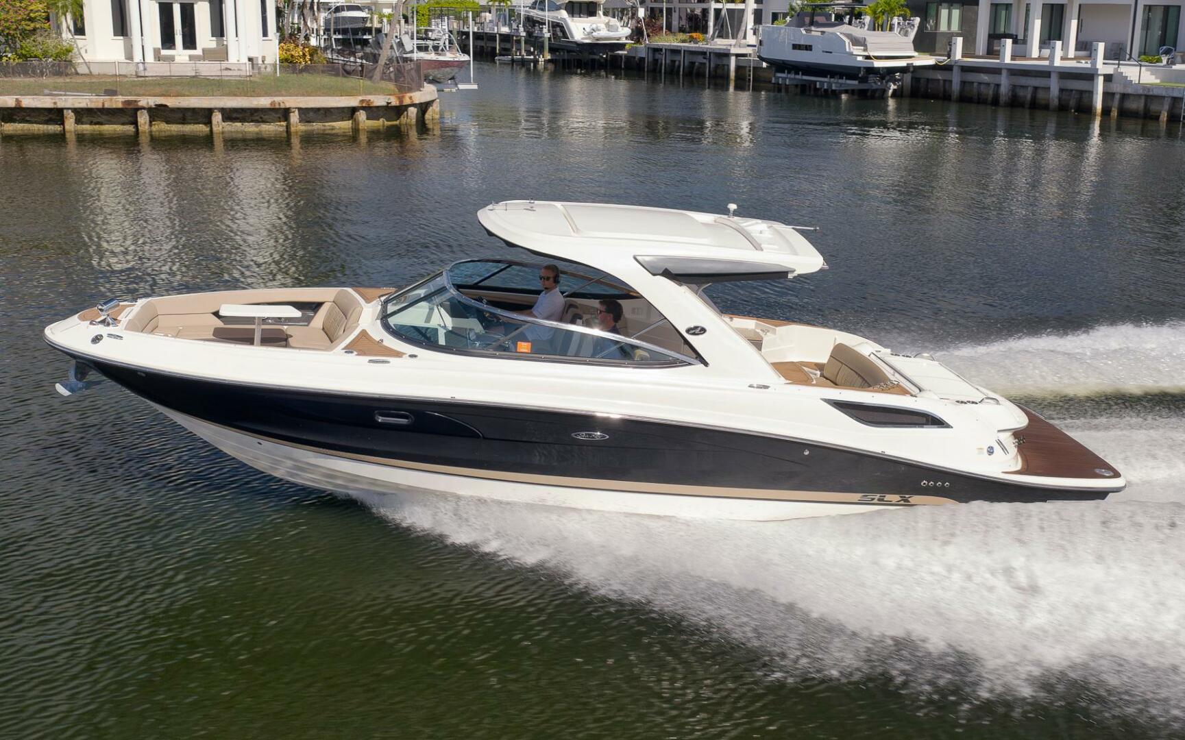 2016 Sea Ray 350 SLX - Image 1