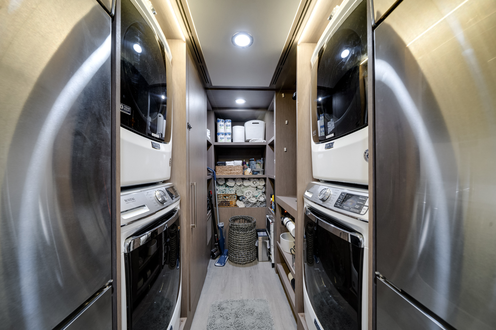 2022 Ocean Alexander 37L - Image 60