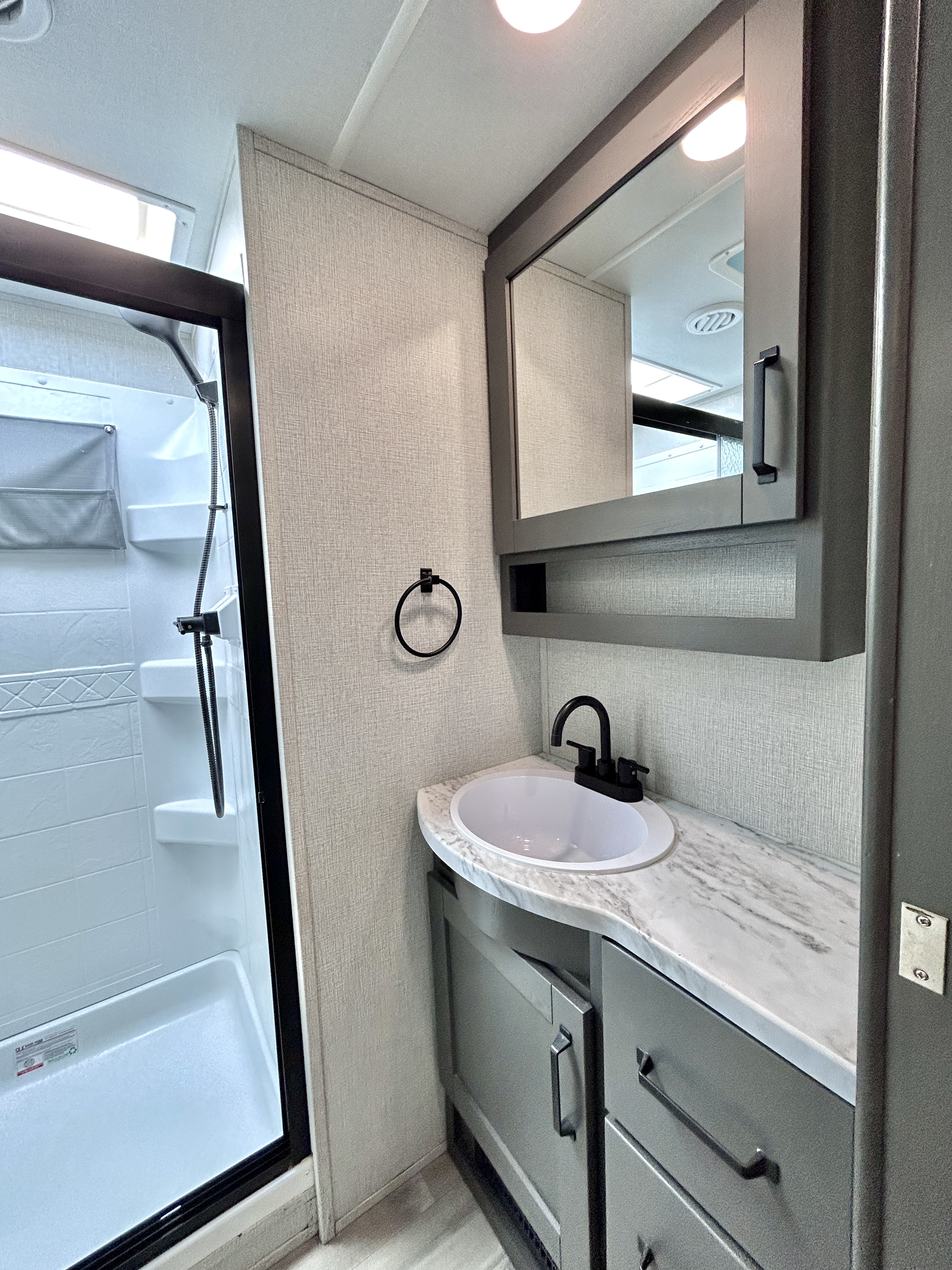 2023 Grand Design Reflection 324MBS - Image 22