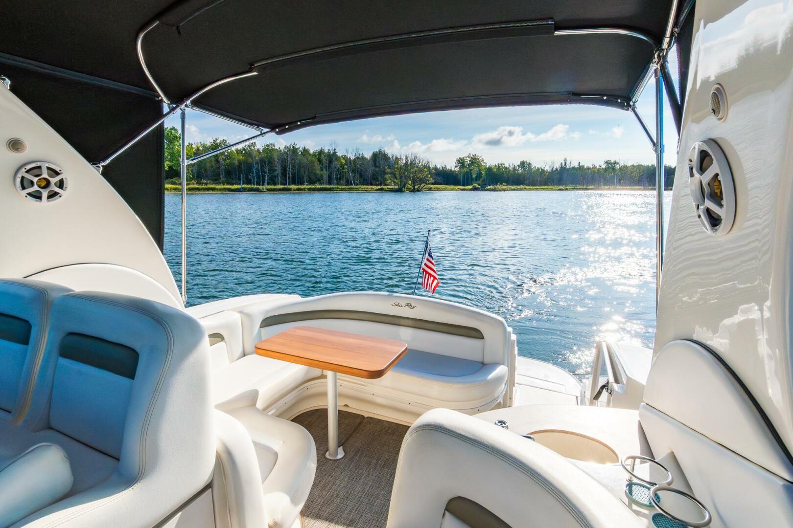 2007 Sea Ray 320 Sundancer - Image 11