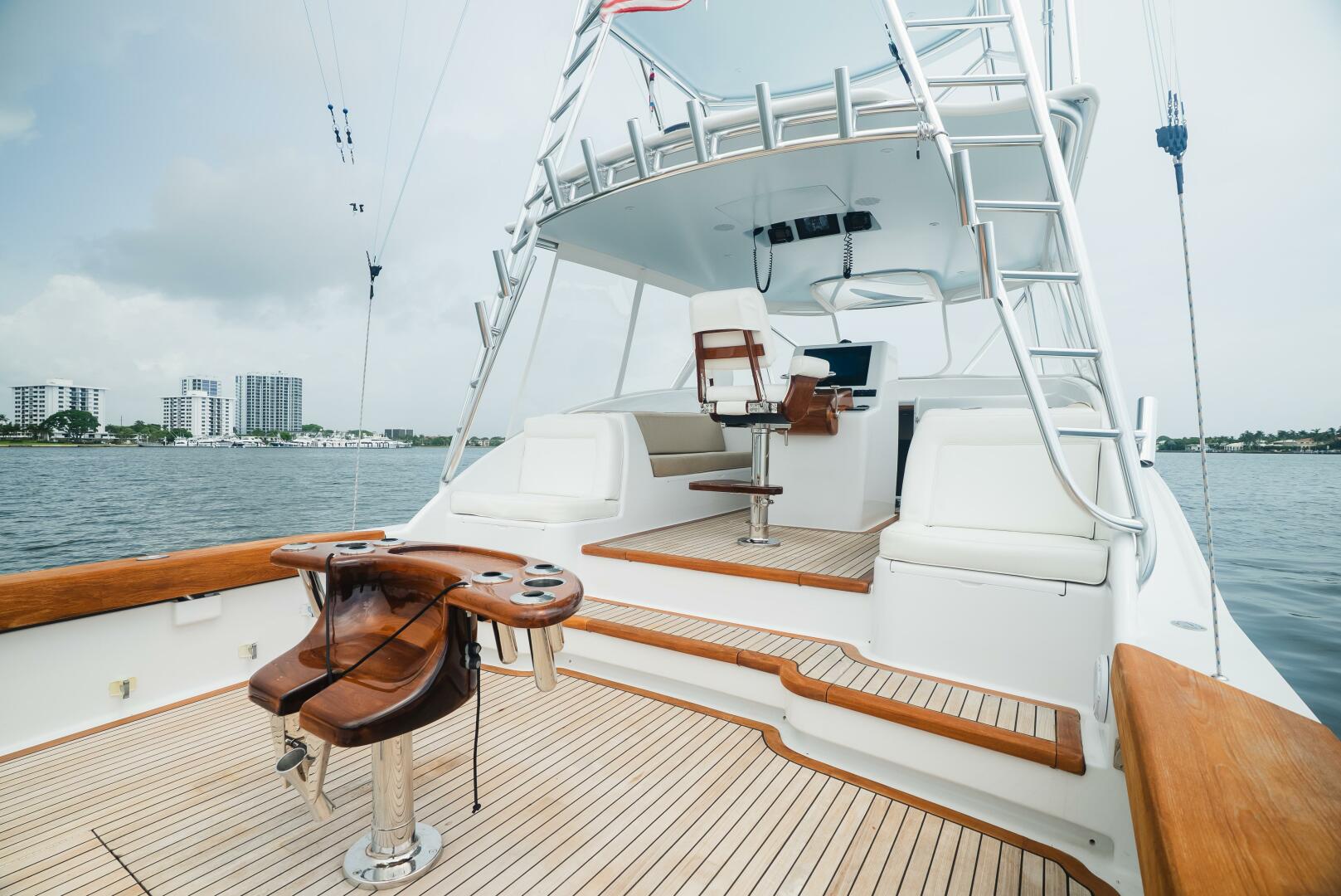 2019 Custom Carolina Daniels Express Sportfish - Image 19