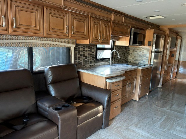2019 Thor Motor Coach Aria 3901 - Image 9