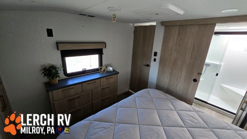 2026 KZ RV Ridgeway 36MB - Image 27
