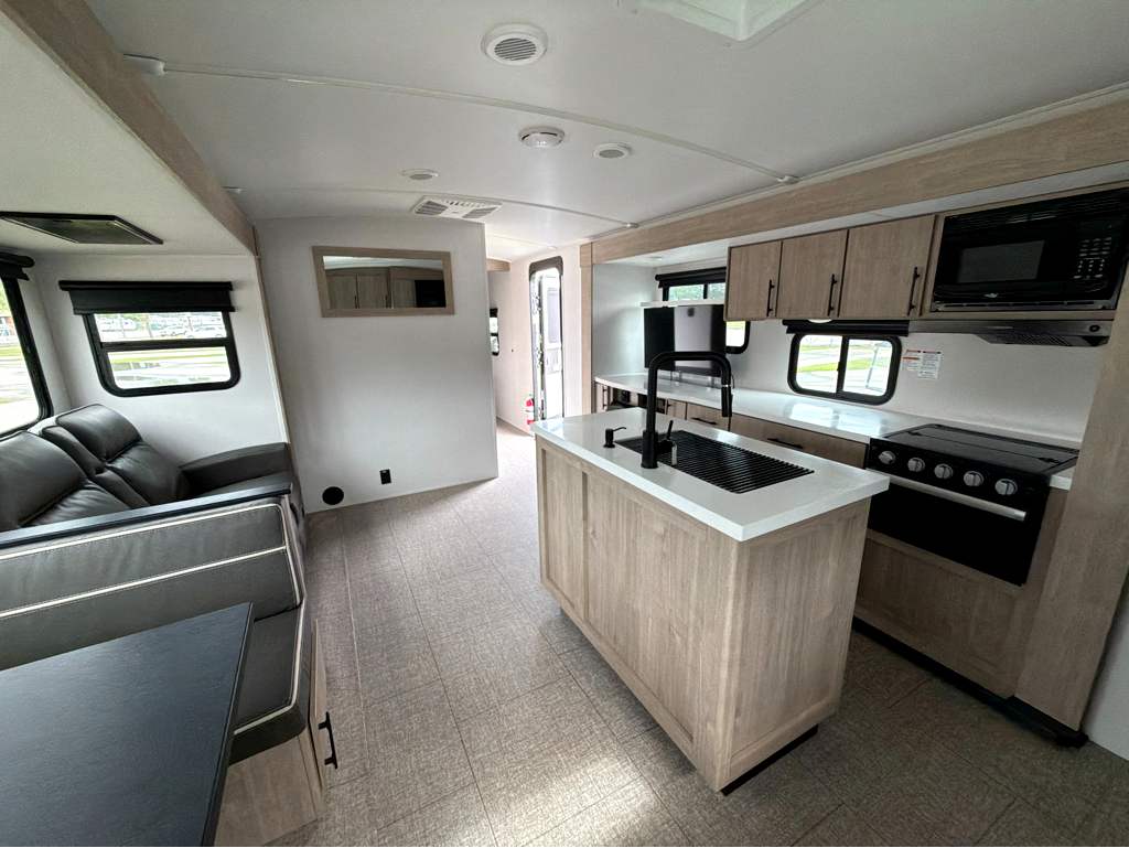 2025 GRAND DESIGN IMAGINE 2670MK - Image 18