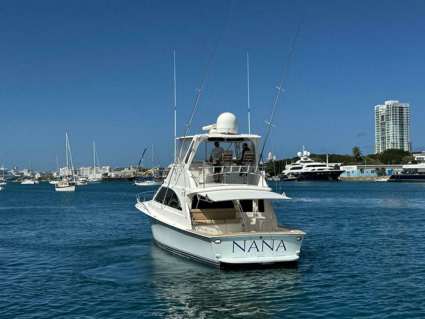 2000 Ocean Yachts 48 Convertible - Image 13
