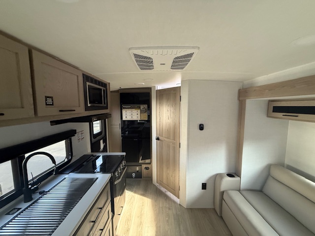 2026 Forest River Rockwood Mini Lite 2109S - Image 15