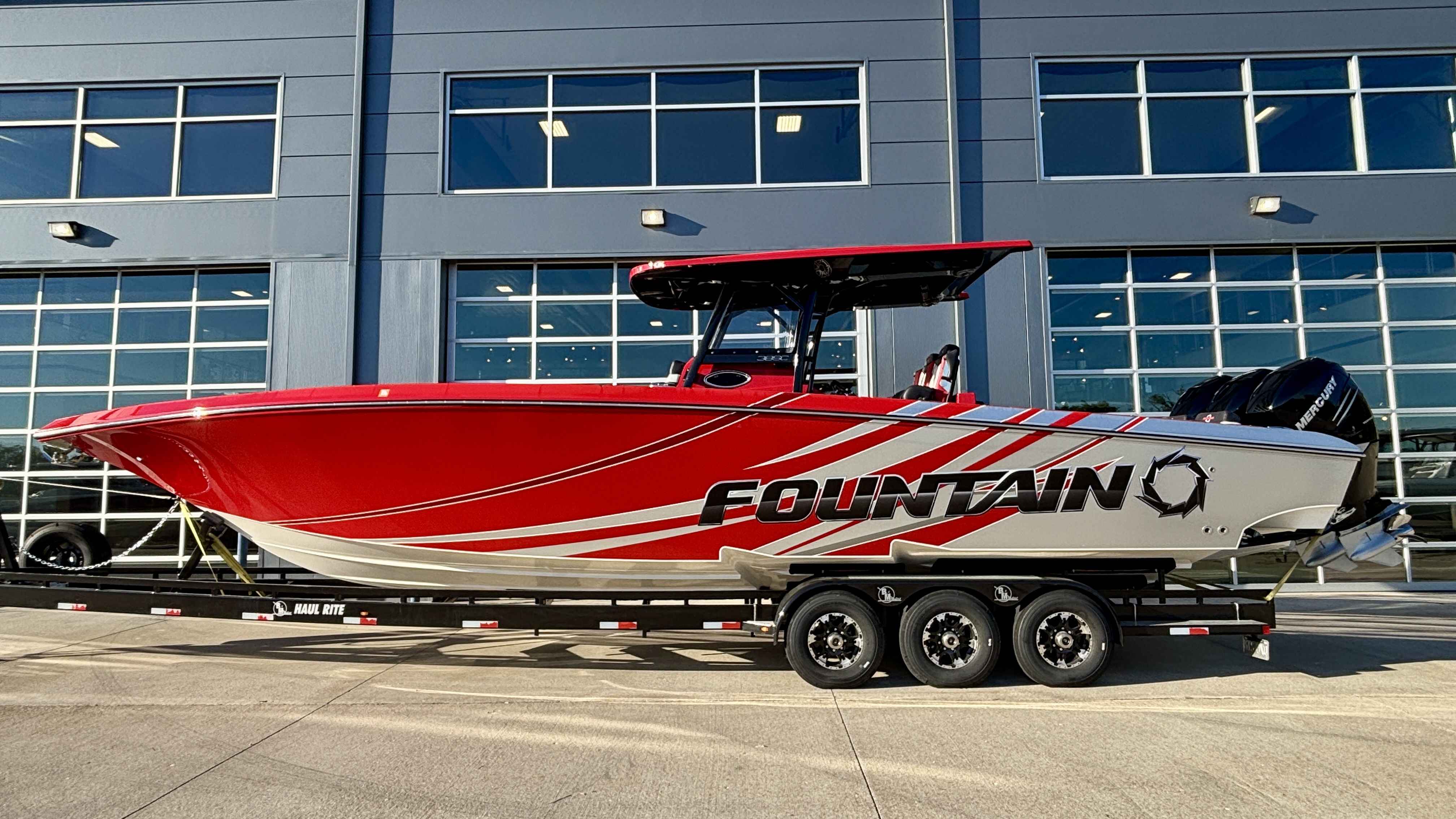 2021 Fountain 38 SC - Image 1