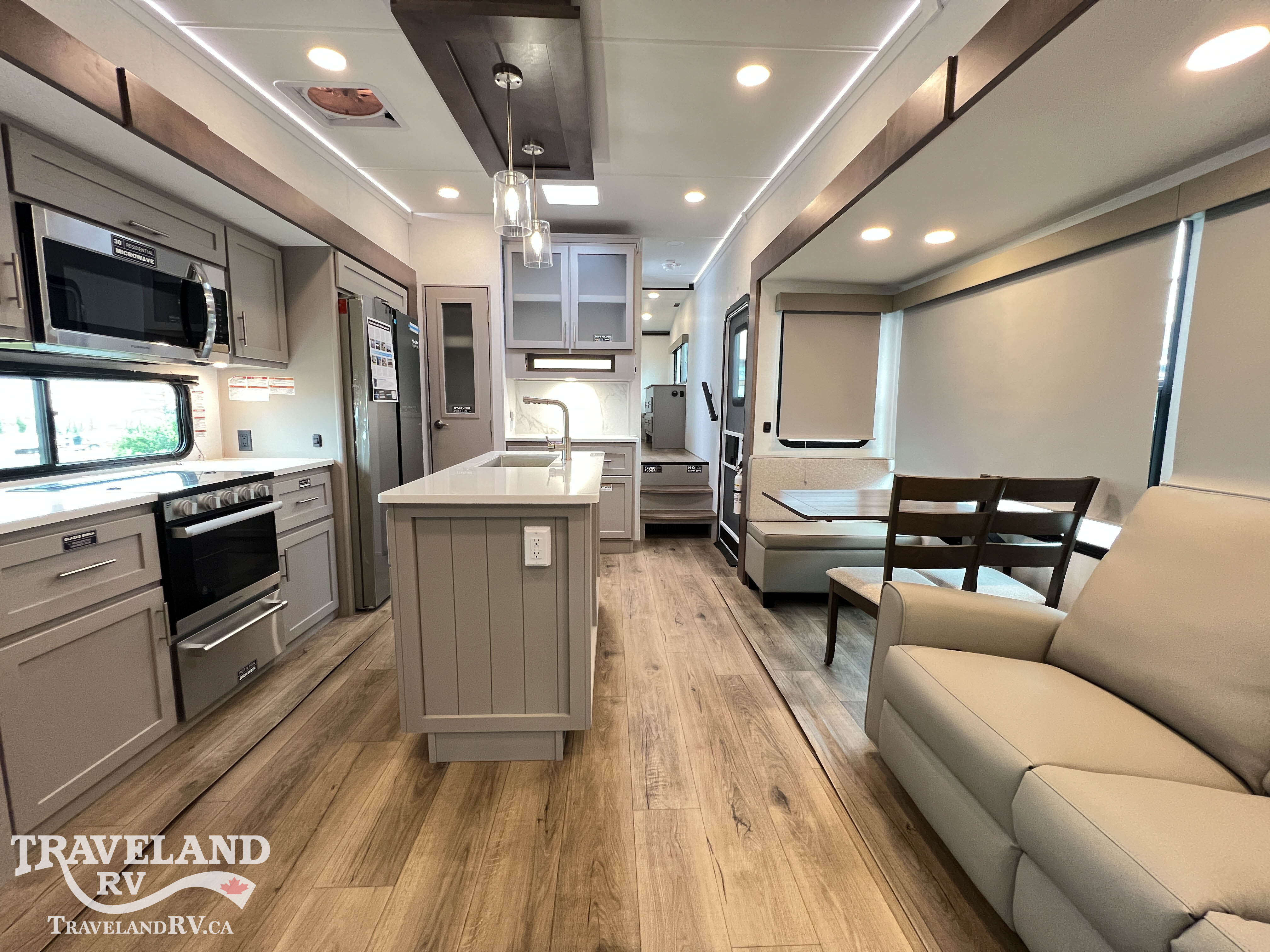 2026 Alliance RV Avenue 32RLS - Image 4