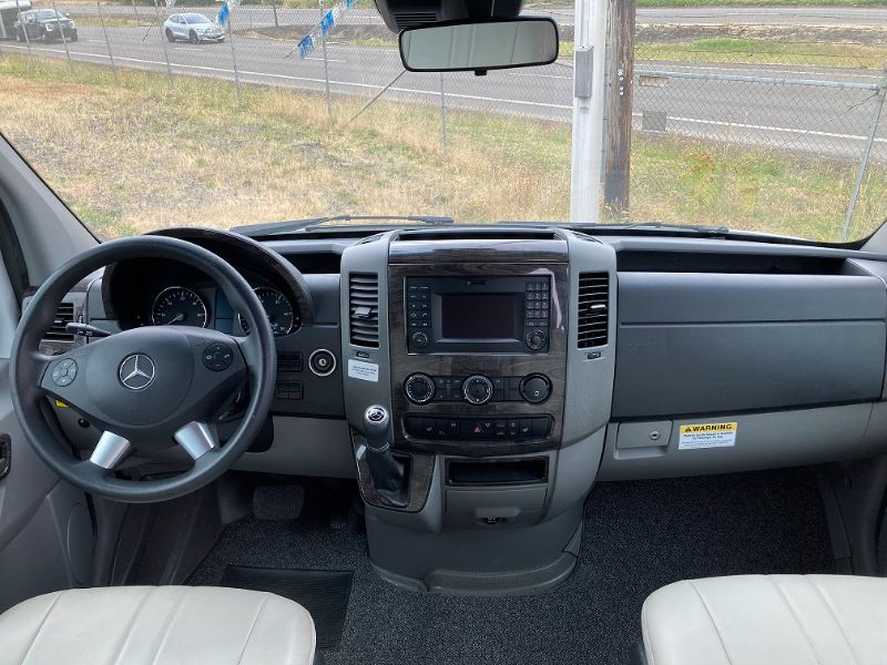 2018 Roadtrek CS Adventurous - Image 13
