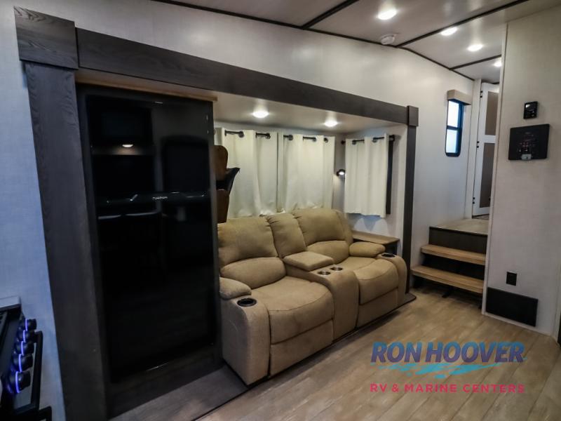 2023 FOREST RIVER 235RW - Image 8