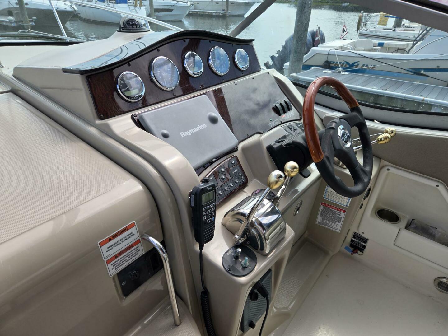 2007 Sea Ray 310 Sundancer - Image 22