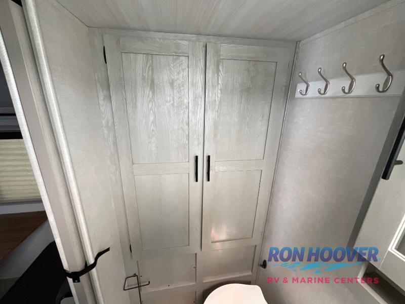 2023 FOREST RIVER 19RBM - Image 27